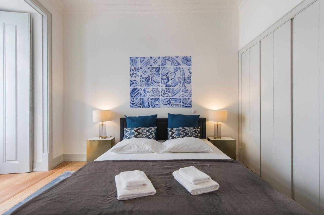 Lovelystay - Fancy In The Heart Of Lissabon